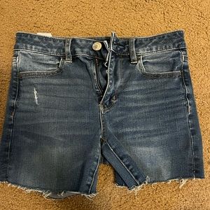 AE cut off jeans